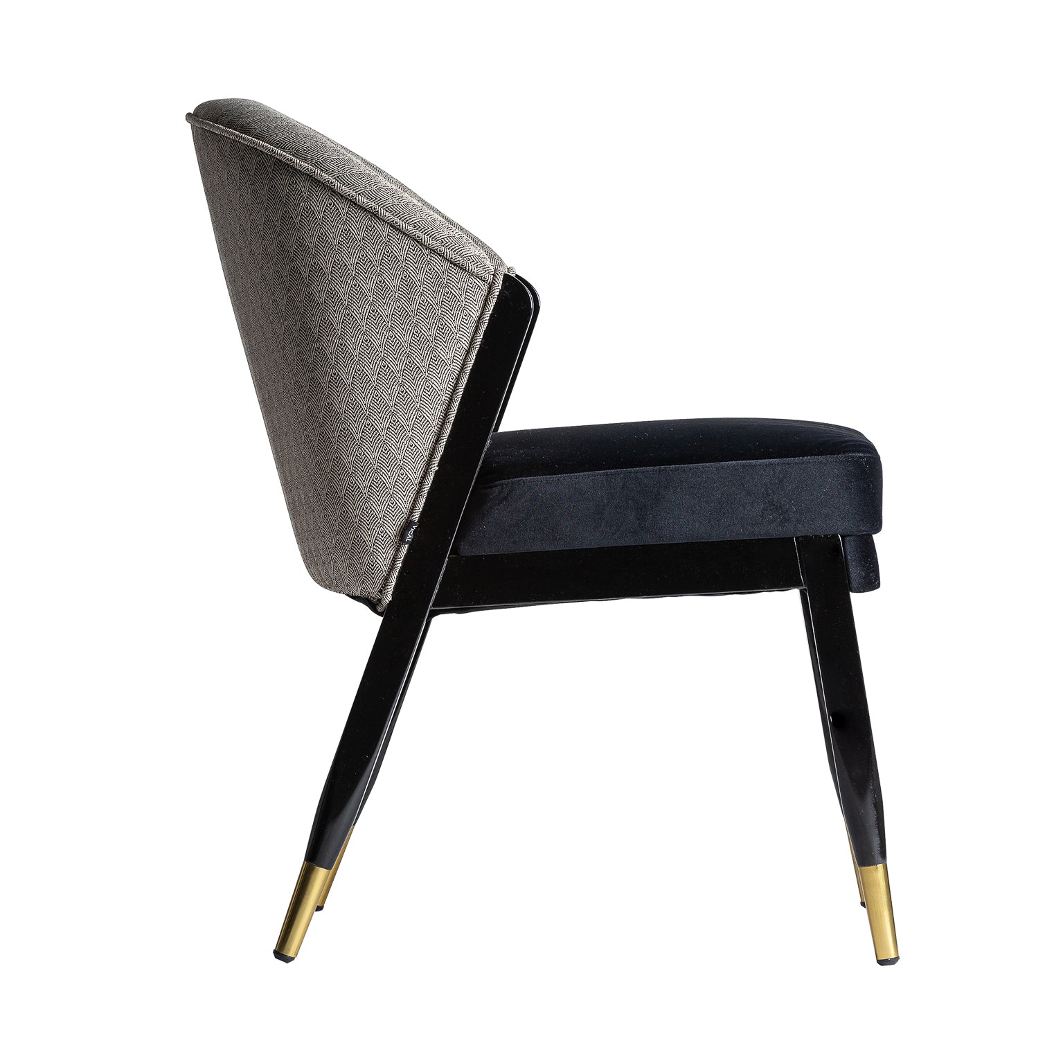 TRUN CHAIR